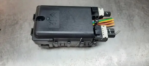 Citroen C4 II Central body control module