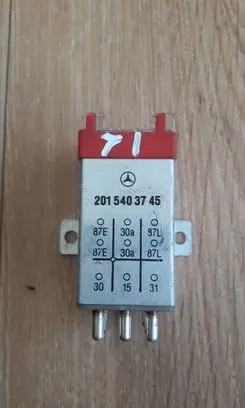 Mercedes-Benz E W124 Current control relay 2015403745