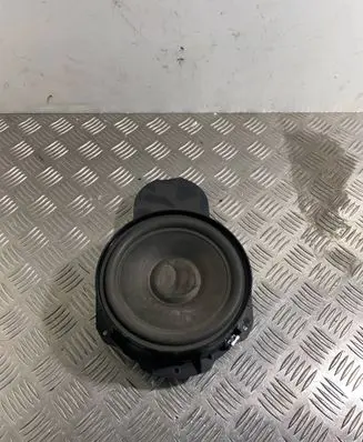 Volkswagen PASSAT B6 Front door speaker 3C0035454