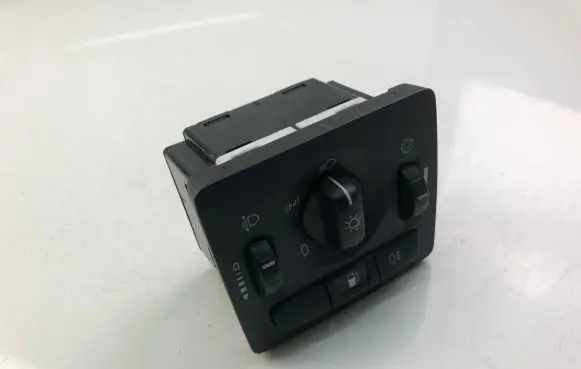Volvo V50 Light switch 30739298