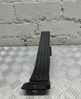 BMW X5 F15 Accelerator throttle pedal 6853175 6PV01043533 12037313DE