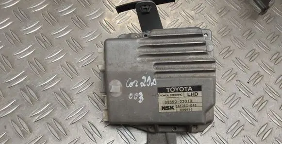 Toyota Corolla E120 E130 Power steering control unit/module 8965002010