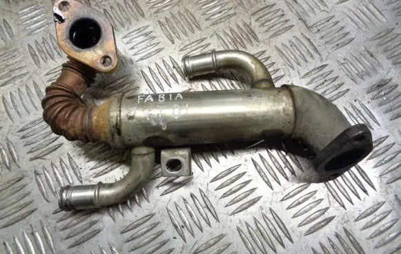 Skoda Fabia Mk1 (6Y) EGR valve cooler bracket 045131513P