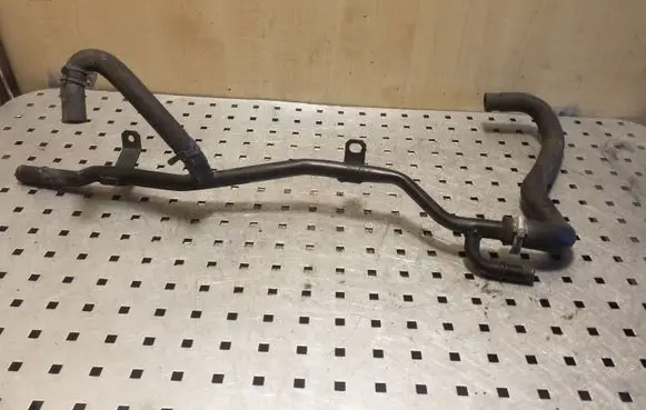 Volvo S70 V70 V70 XC Engine coolant pipe/hose