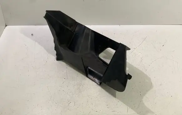 Jaguar XF X250 Intercooler air guide/duct channel 8X2354016A50BD 8X2354016A50