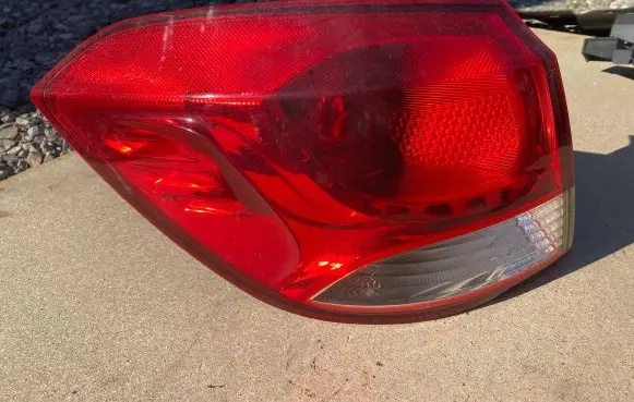Chevrolet Cruze Rear/tail lights 95135584