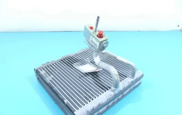 Interior heater climate box assembly