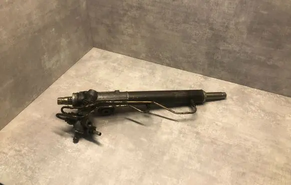 Nissan Almera Tino Steering rack