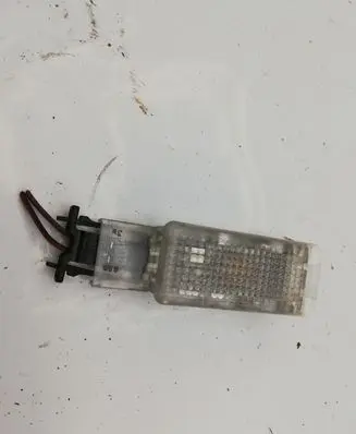 Volkswagen Touareg I Other interior light 7L0947415