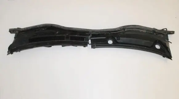 Mazda 3 II Wiper trim B45A507N1