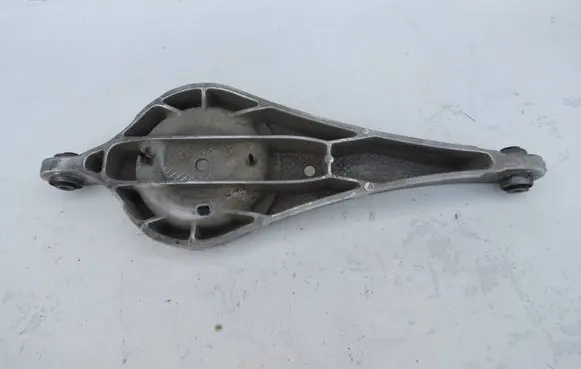 Volvo V70 Rear suspension control arm 6G915K6C2AAB