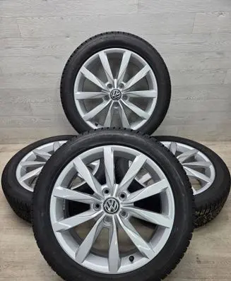 Volkswagen Golf VII R17 alloy rim 