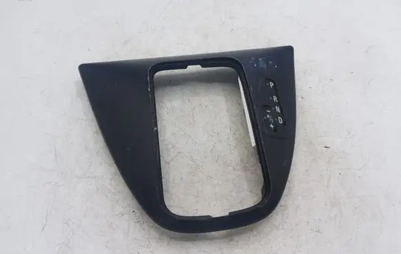 BMW X5 E53 Gear shifter surround trim plastic 7060446 90120424
