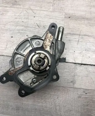 Mercedes-Benz ML W164 Vacuum pump A642230