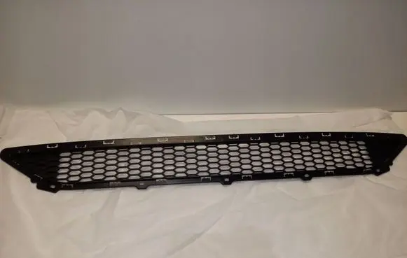 Hyundai Tucson TL Front bumper lower grill 86561D7000
