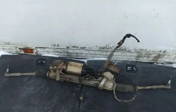 Opel Astra J Steering rack 7805974726