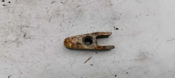 Mercedes-Benz ML W164 Fuel Injector clamp holder NOCODE