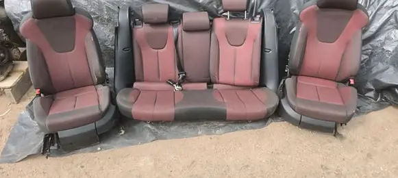 Seat Leon (1P) Seat set 