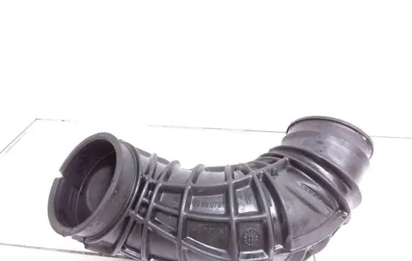 Saab 9-5 Turbo air intake inlet pipe/hose 55558781