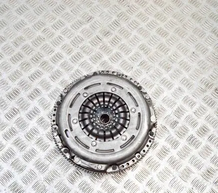 Volkswagen Golf VII Clutch set kit 1878007466 3082001979
