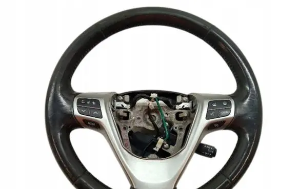Toyota Verso Steering wheel