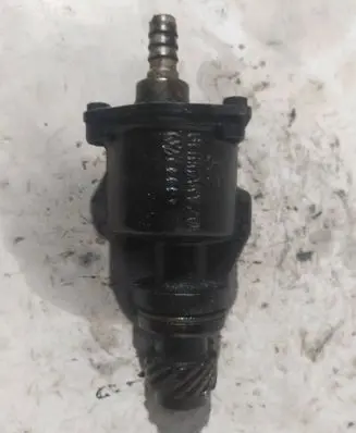 Seat Alhambra (Mk1) Vacuum pump 028207A