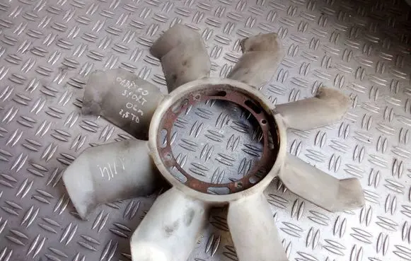 Mitsubishi Pajero Sport I Fan impeller 