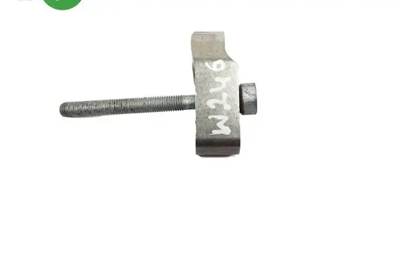 Mercedes-Benz B W246 W242 Fuel Injector clamp holder A6510160438