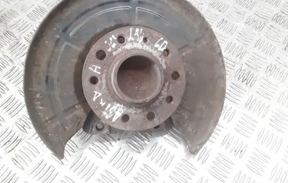 Opel Astra H Rear wheel hub spindle/knuckle 