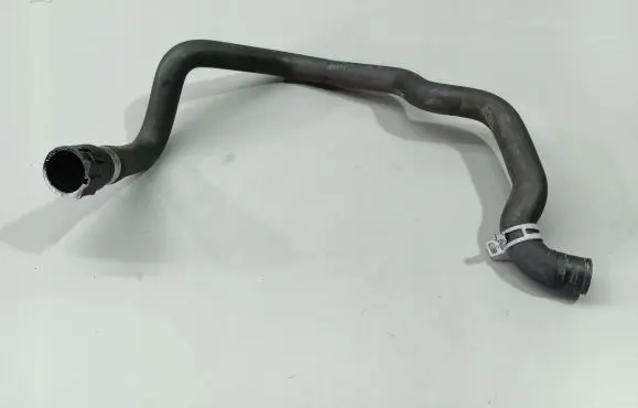 BMW 5 F10 F11 Engine coolant pipe/hose 9224372