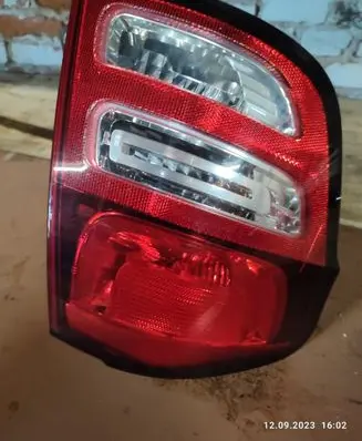 Rear/tail lights