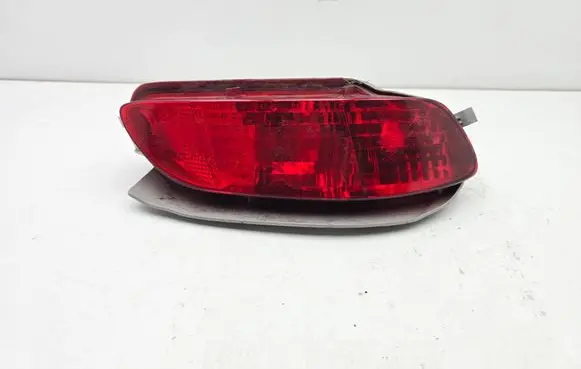 Lexus RX 330 - 350 - 400H Rear fog light E138568