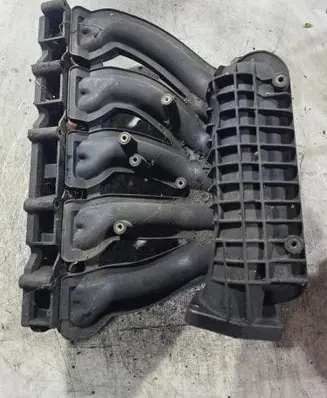 Mercedes-Benz ML W163 Intake manifold A61209037