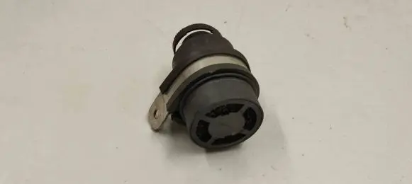 Bentley Flying Spur Valve 7m3131351
