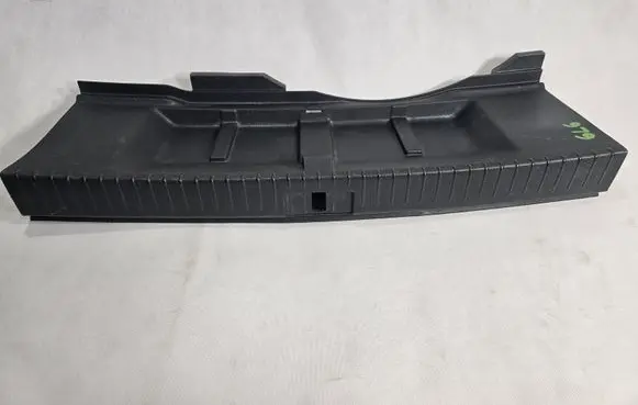 Seat Ibiza III (6L) Trunk/boot sill cover protection 6L6863459E