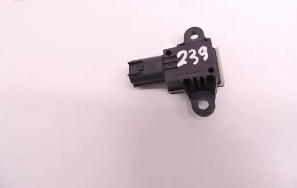 Volvo V40 Airbag deployment crash/impact sensor 31360986 D239