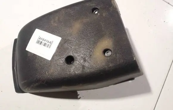 Hyundai Tiburon Steering wheel column trim