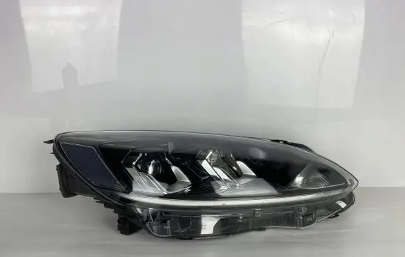 Ford Kuga III Headlight/headlamp LV4B-13E014-CD