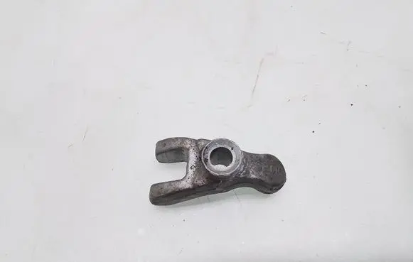 Opel Zafira B Fuel Injector clamp holder