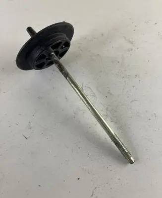 Hyundai Tucson JM Spare wheel bolt 