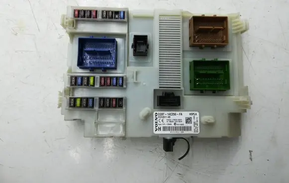 Volvo V60 Fuse module CG9T14C256FA 31314511AB