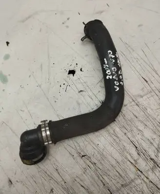 Volvo V70 Air intake hose/pipe