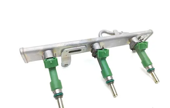 Dacia Duster II Fuel main line pipe 175204021R 221118AR3