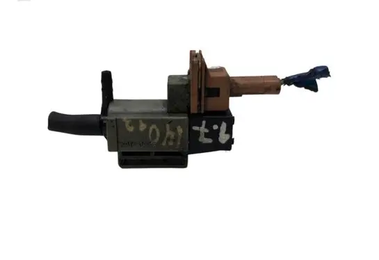 Hyundai i40 Vacuum valve 