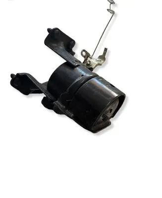 Toyota RAV 4 (XA50) Engine mount bracket J5070023