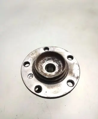Mini Cooper Countryman R60 Rear wheel hub 9813406