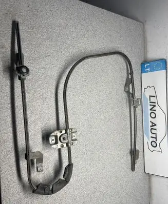 BMW 3 E30 Front door manual window regulator 1906860