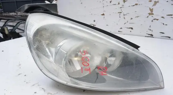 Volvo S60 Headlight/headlamp