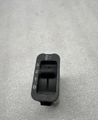 Honda Civic Headlight level height control switch M10588