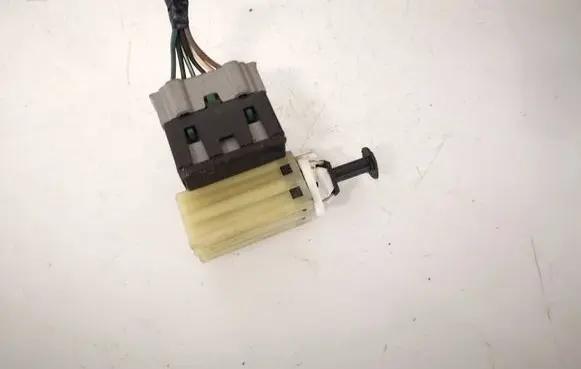 Jeep Grand Cherokee (WK) Brake pedal sensor switch 30505L